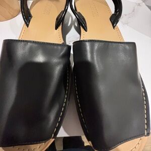 Kenneth Cole Black Leather Women's Sandals